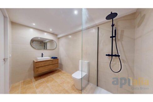 995275_58343964210_1991bb75-88b2-4d78-ac48-f16c7ab1f562