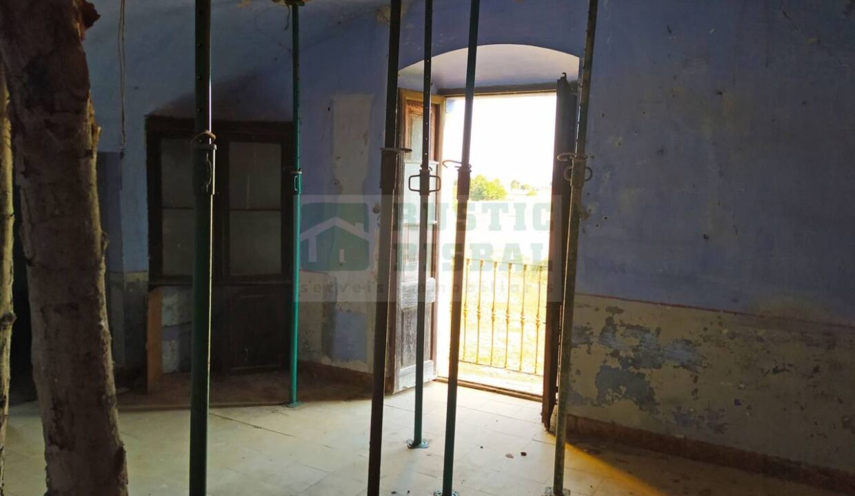 995275_58433080300_70b5b0f8-26ea-4d74-aec0-965b2a40b8fa