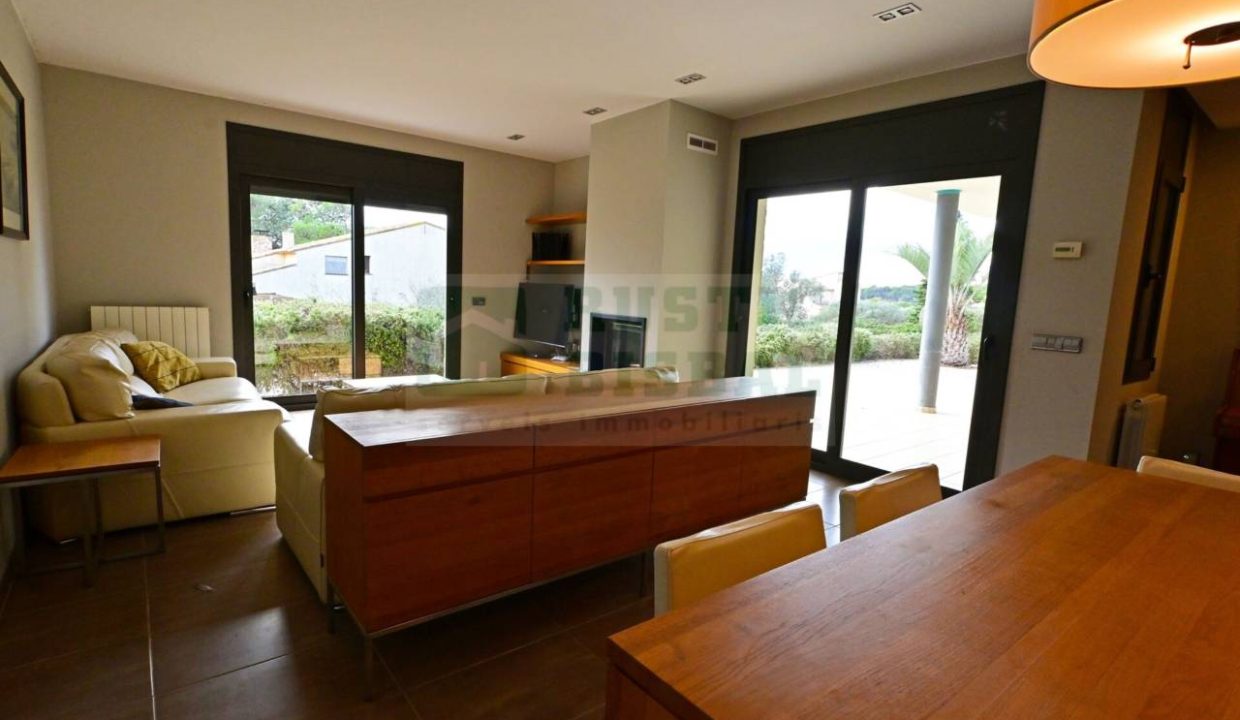 995275_59182893408_f1c8f94f-2f12-4673-8a77-d9fb6fa6cee7