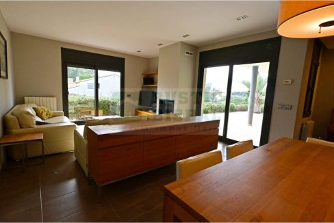 995275_59182893408_f1c8f94f-2f12-4673-8a77-d9fb6fa6cee7