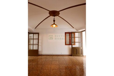 995275_59187832101_444646fa-0978-4867-b7cc-93165980fc46