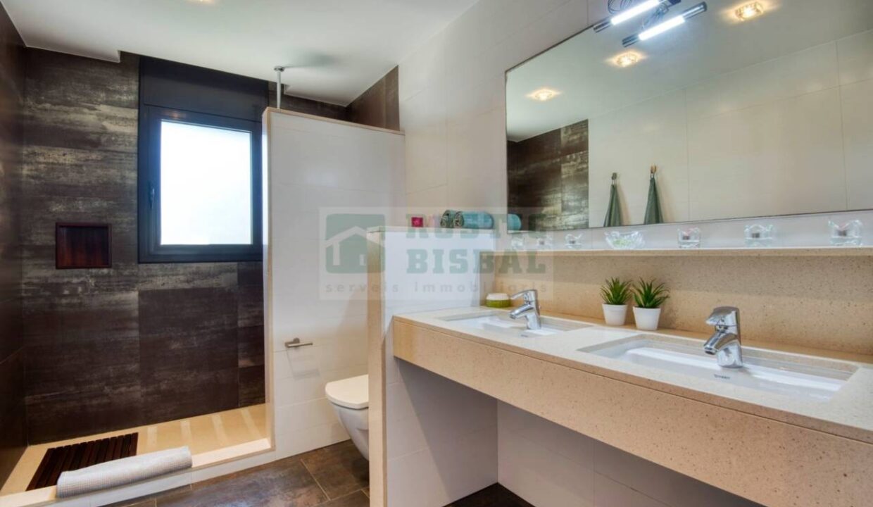 995275_59190696719_b82f05fb-0dc3-4f32-b75b-c056970599bb