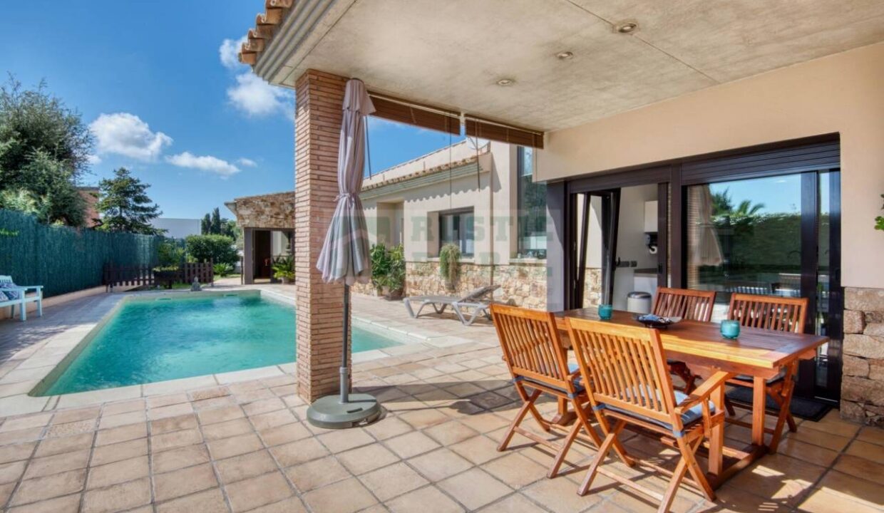 995275_59190696719_f2986537-5b05-4cf3-8eee-269c5599048f