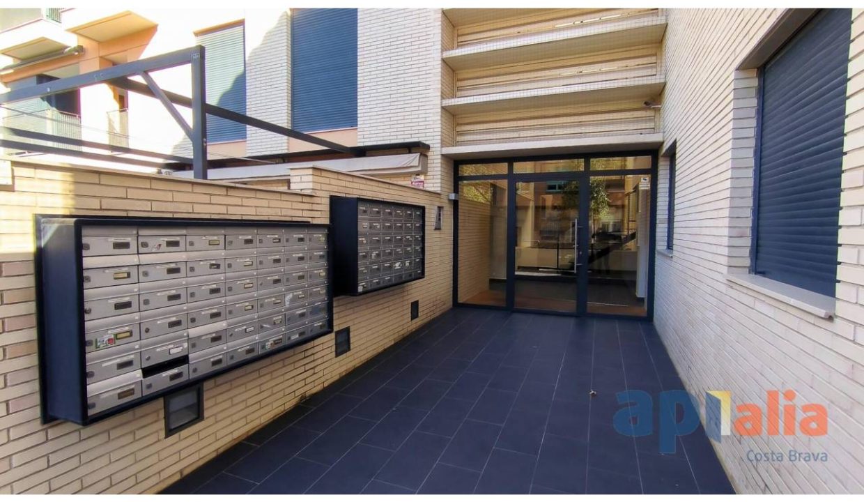 995275_59217857101_9371c788-9b74-4073-b097-97994d6e9419