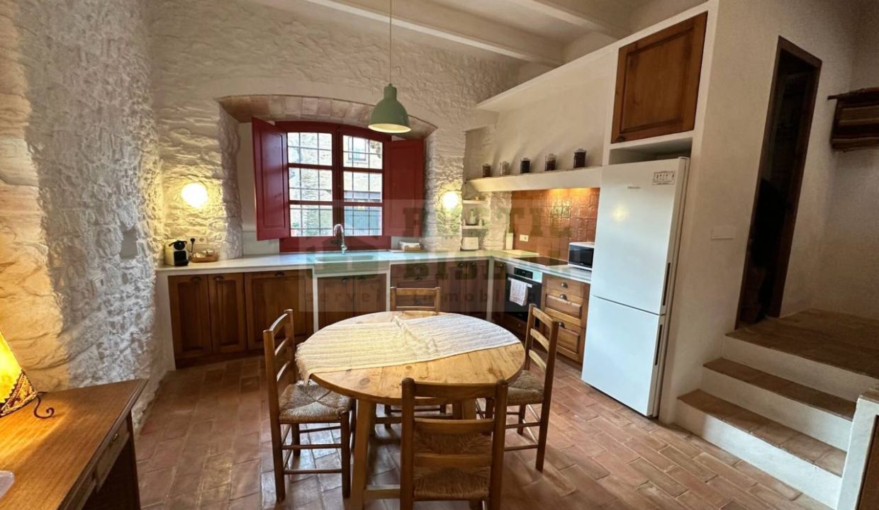 995275_59235191580_00352c4f-09e6-4efd-a2e6-8f1afc8194ff