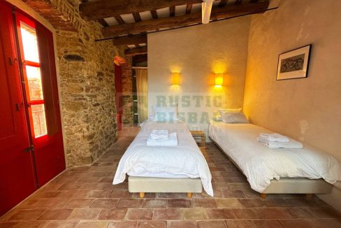 995275_59235191580_9d7d05ab-ddfe-47ed-bf41-606121c2d4ca