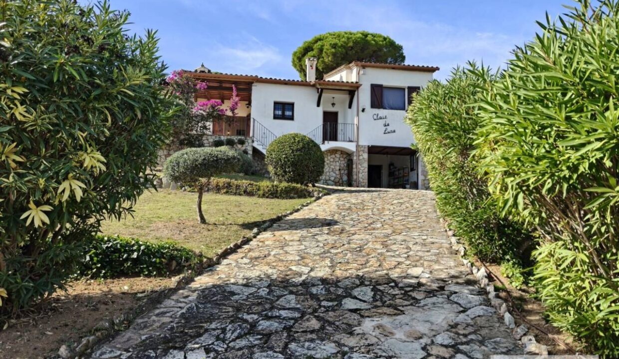 995275_59259486102_f95e0eda-c96c-4390-9c41-d72e84b5aeca