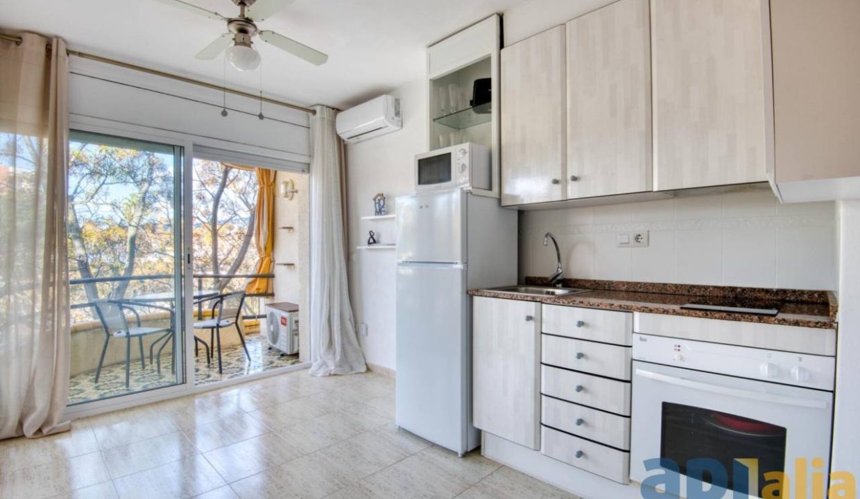 995275_60062935500_f002af1d-ebef-42f3-a001-df71b1559197