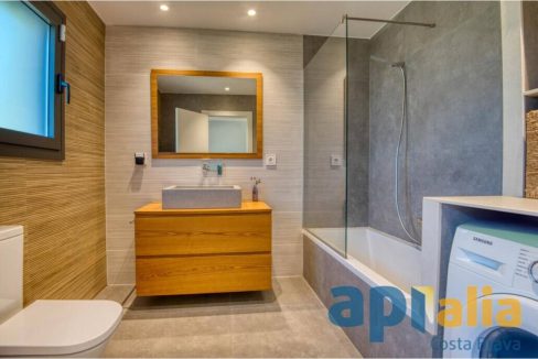 995275_60065583740_a34f2657-4a1f-4c29-8ca7-eace6c8334f2