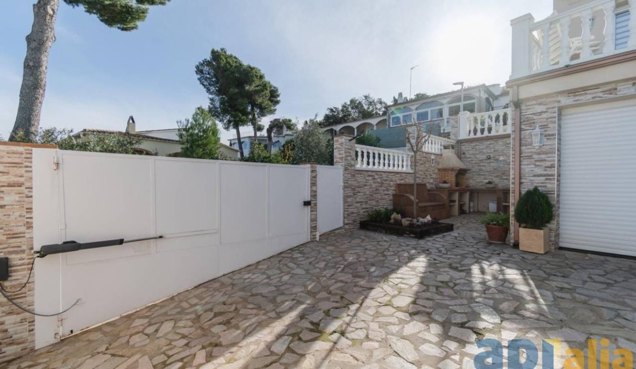 995275_60075515476_10_20251205113402082