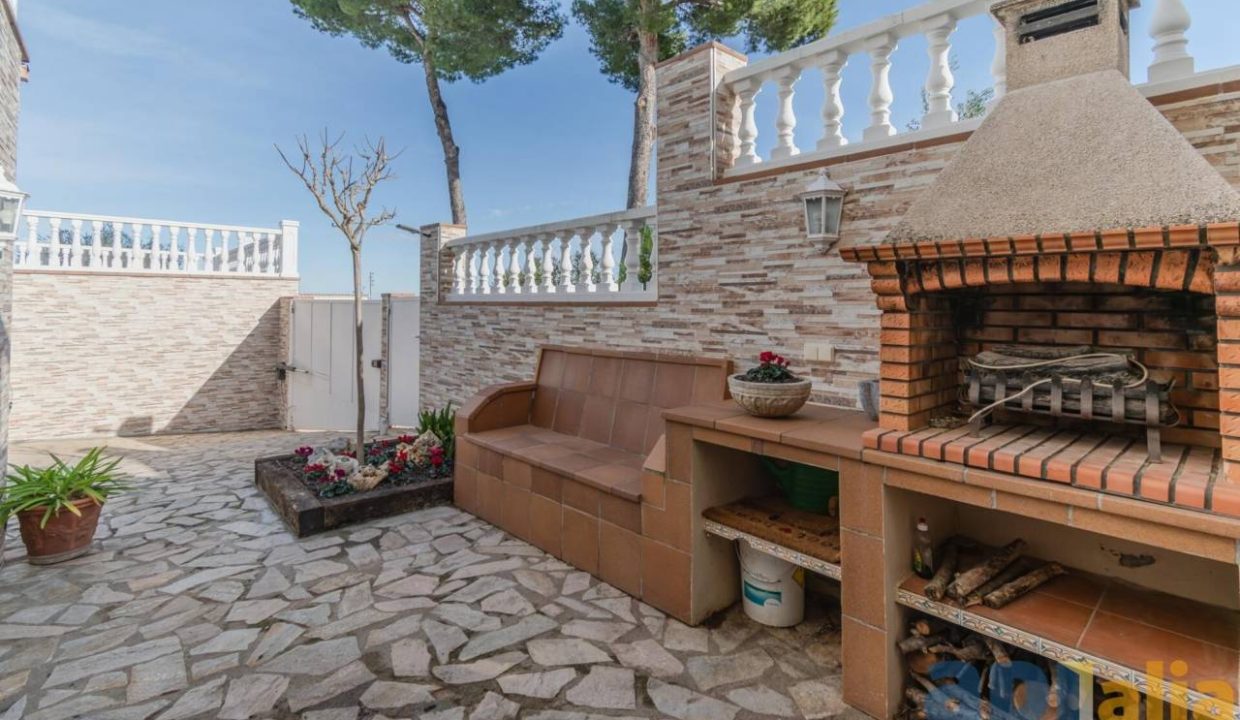 995275_60075515476_14_20251205113404929