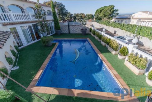 995275_60075515476_7_20251205113359855