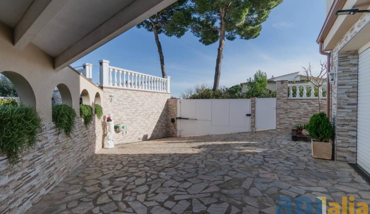 995275_60075515476_8_20251205113400710