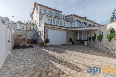 995275_60075515476_9_20251205113401413