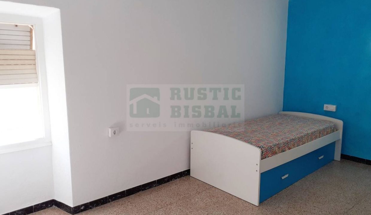 995275_61698905546_21d3f89d-4ef2-4e39-a0fd-cf0489663887