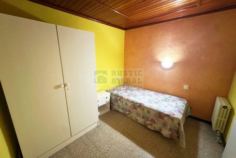 995275_61698905546_385e766a-84a7-4773-917b-7197d8c44065