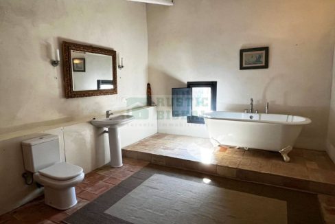 995275_61718455092_35ca5a53-144a-4e9b-ab93-dab08bea6b2b