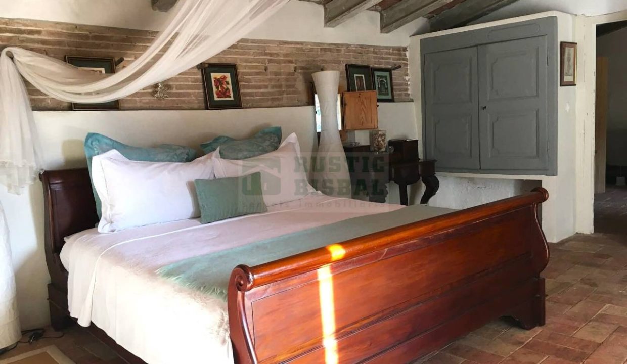 995275_61718455092_7a4301c0-cb90-4d0f-805d-45f6ea696f07