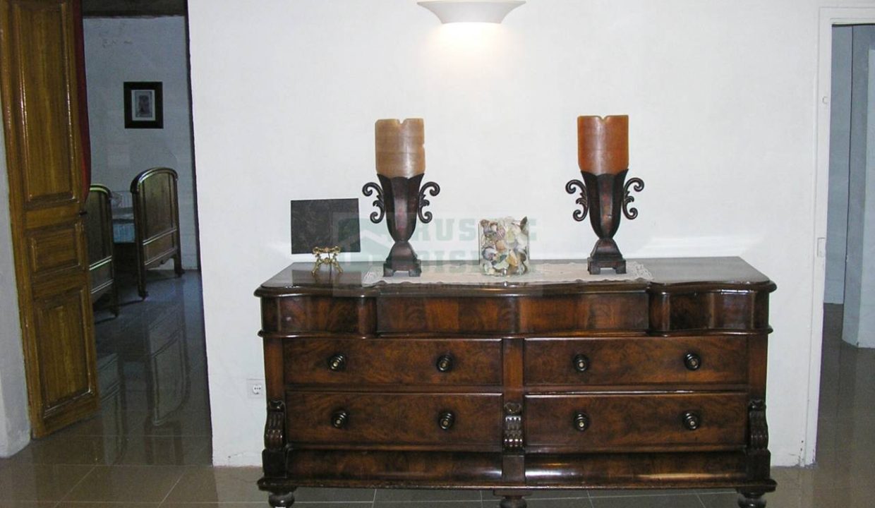 995275_61718455092_cdd9dad7-635b-4dad-a25a-ec487e41b83e