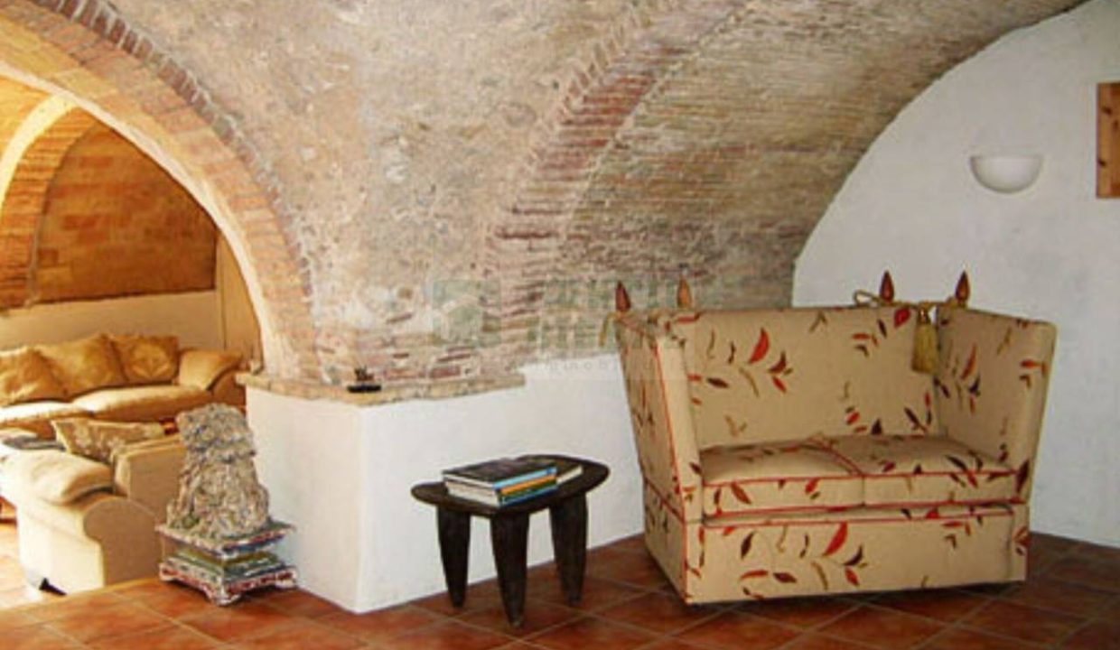 995275_61718455092_f3ce8e82-dfd4-400c-8de5-2132d856aaa9