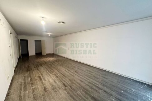 995275_20016808192_74ff2fd2-ebe9-413d-a78b-97cdfcbdb051