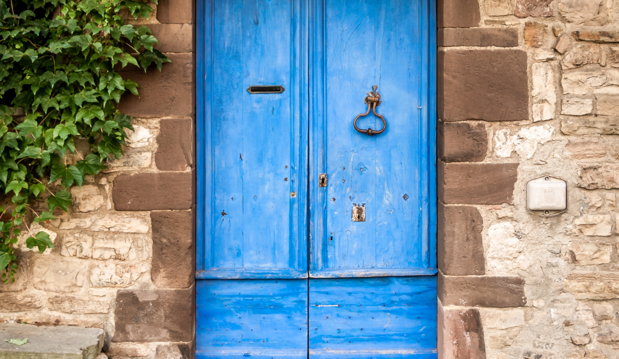 Consejos profesionales para preparar una casa rústica o masía antes de vender o alquilar en el Empordà