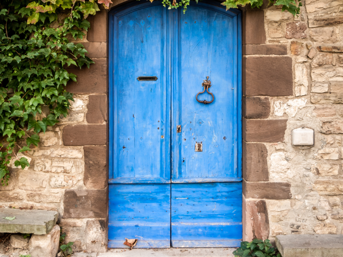 Consejos profesionales para preparar una casa rústica o masía antes de vender o alquilar en el Empordà