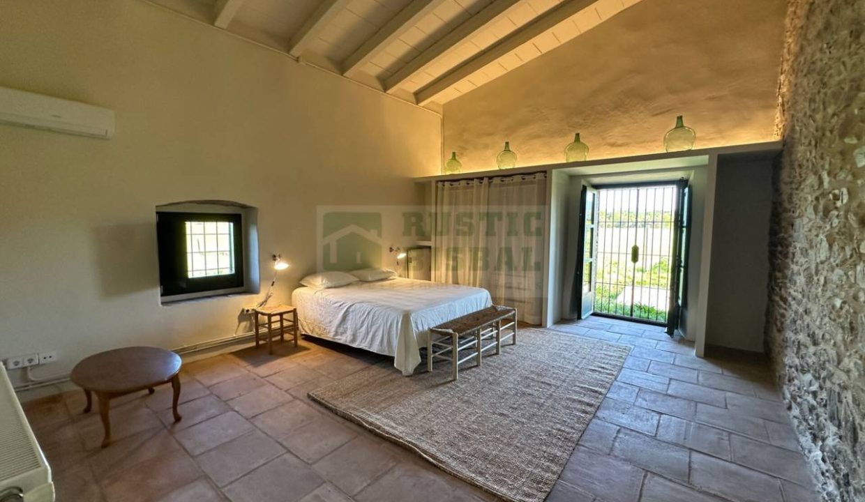 995275_12527711292_b47a3f7a-858d-48ff-aebd-7fe4648b22ba