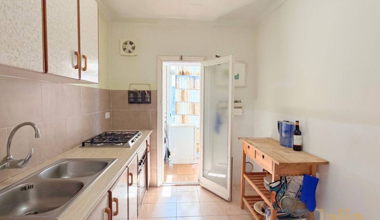 995275_63338664460_8500abd9-aa2a-4893-97a1-cdec2cdedf7e