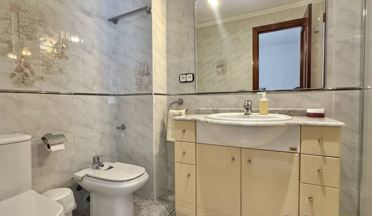 995275_63374958032_afcccb41-f085-455d-a4ad-89c9c5e3f3cc