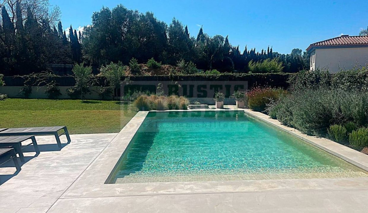 995275_63395583942_c63794c9-ae6f-4ebb-b4a0-8e0b5afad1ef