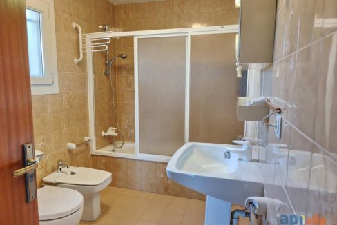 995275_63406128219_76150bb1-3cbf-4aac-bf33-1ea9c0f14eac