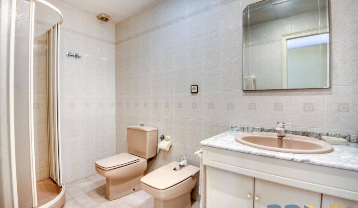 995275_63410154823_3c0f5548-a623-410b-a7c1-40345b86fef0