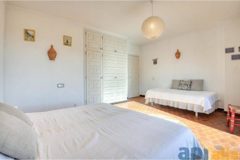 995275_63410154823_fcdfbbfa-48e4-46bc-b876-12a69694e4cc