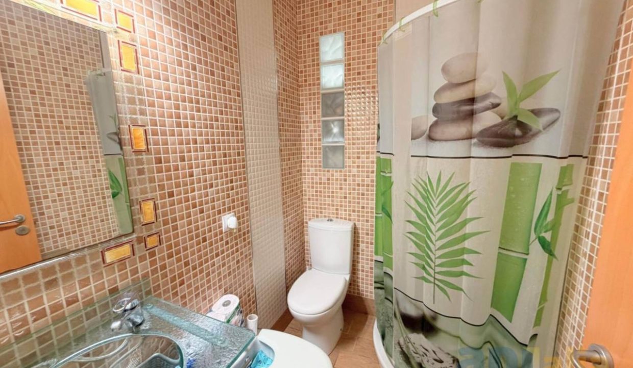 995275_63418537946_7fb5e186-6bd4-4550-a357-76c81cb3df53