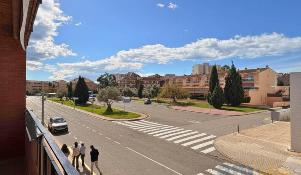 995275_63418537946_c8b45bdf-466a-448b-89ed-cbc78e0f7ecd