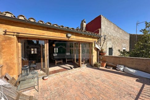 995275_63422334077_7a3157b7-bf47-420a-bb64-6eda13902af2