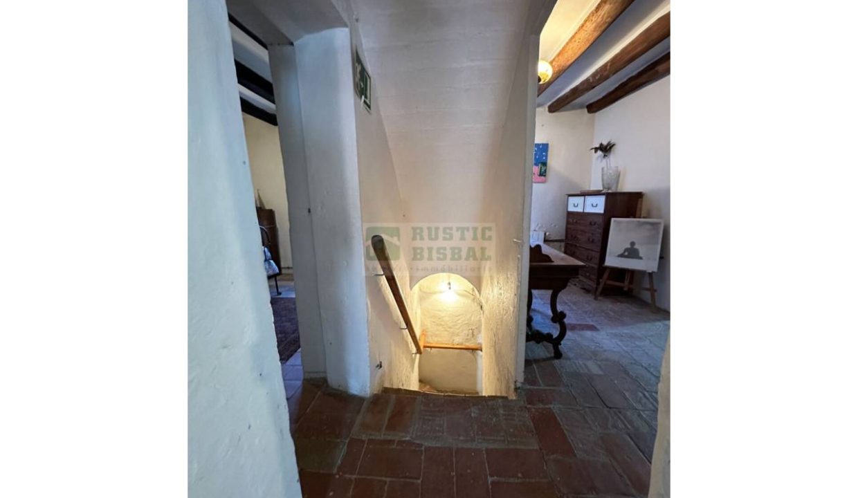 995275_63422334077_c1ba86ff-e4c6-431d-a25c-17761c772019