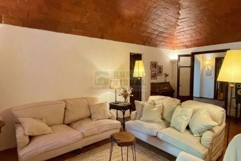 995275_65091536483_f70c9300-28df-4b04-b135-beb83c7cf953